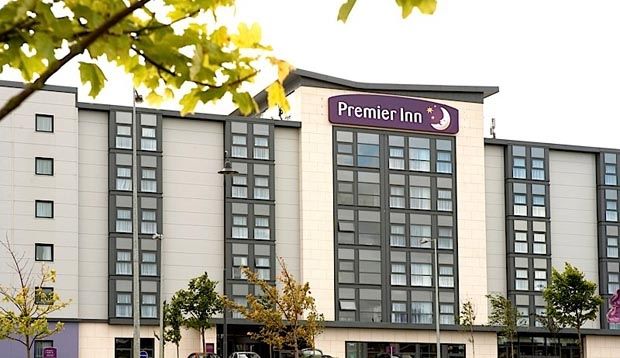 Premier Inn Dublin Airport Swords Exterior foto