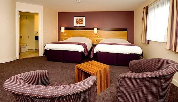 Premier Inn Dublin Airport Swords Exterior foto